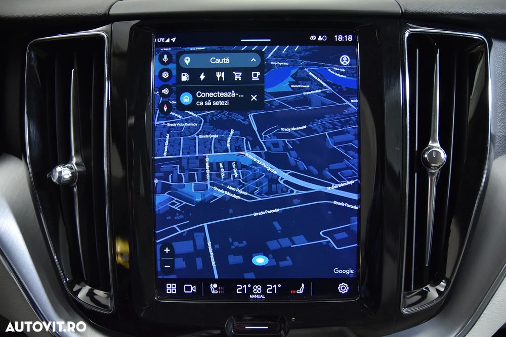 Volvo XC 60 T6 AWD Recharge Geartronic Inscription - 21