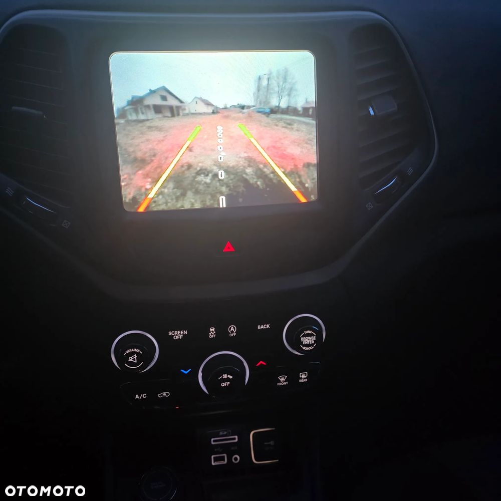Jeep Cherokee 3.2 V6 Pentastar Active Drive I Automatik Limited - 16