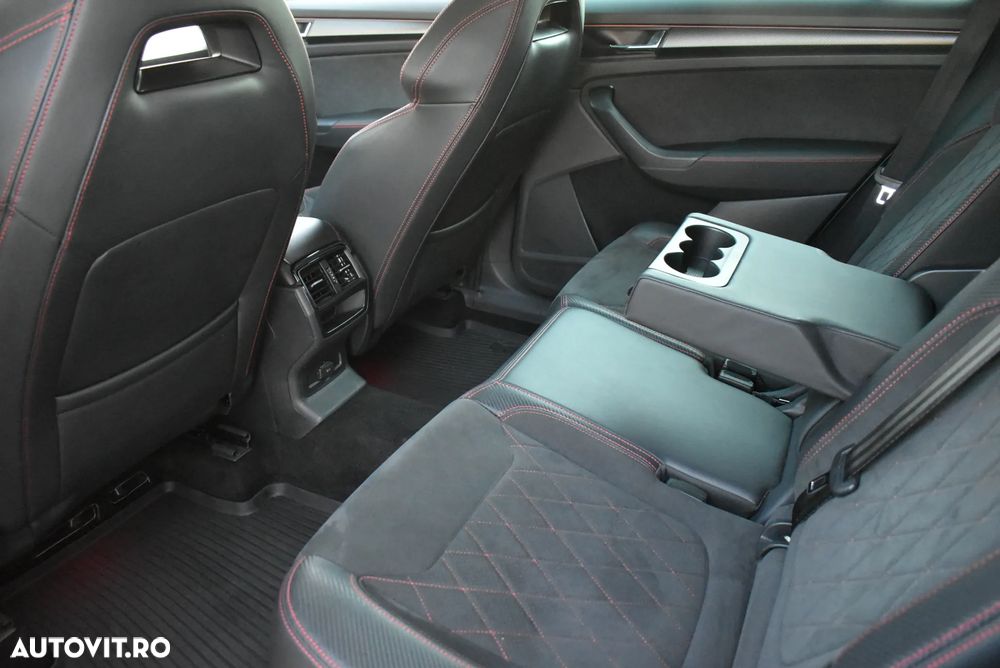 Skoda Kodiaq 2.0 TSI 4X4 DSG RS - 23