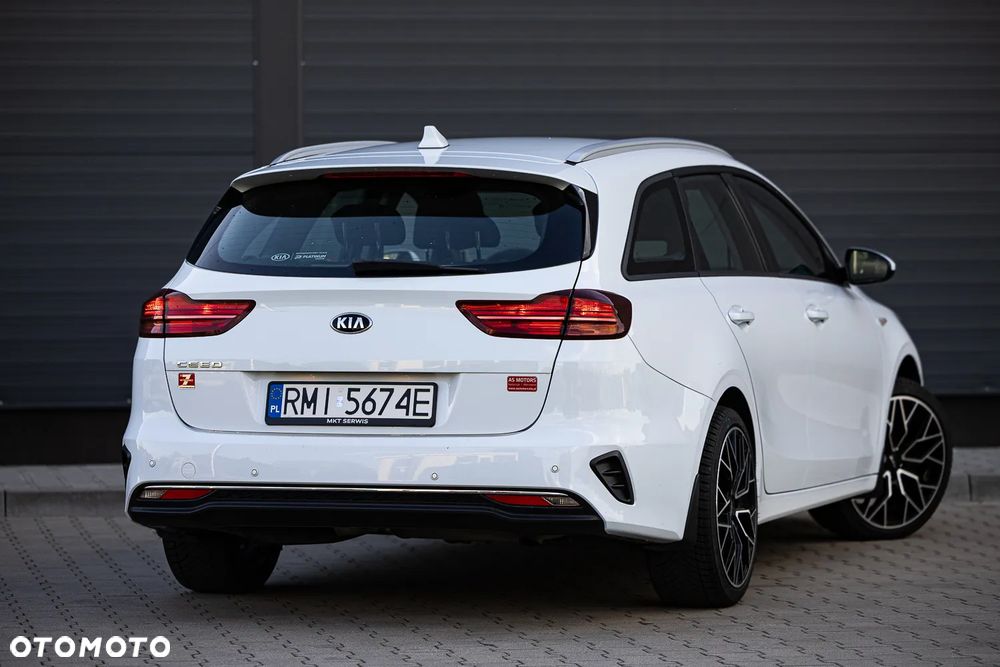 Kia Ceed 1.6 CRDi SCR GT-Line - 7