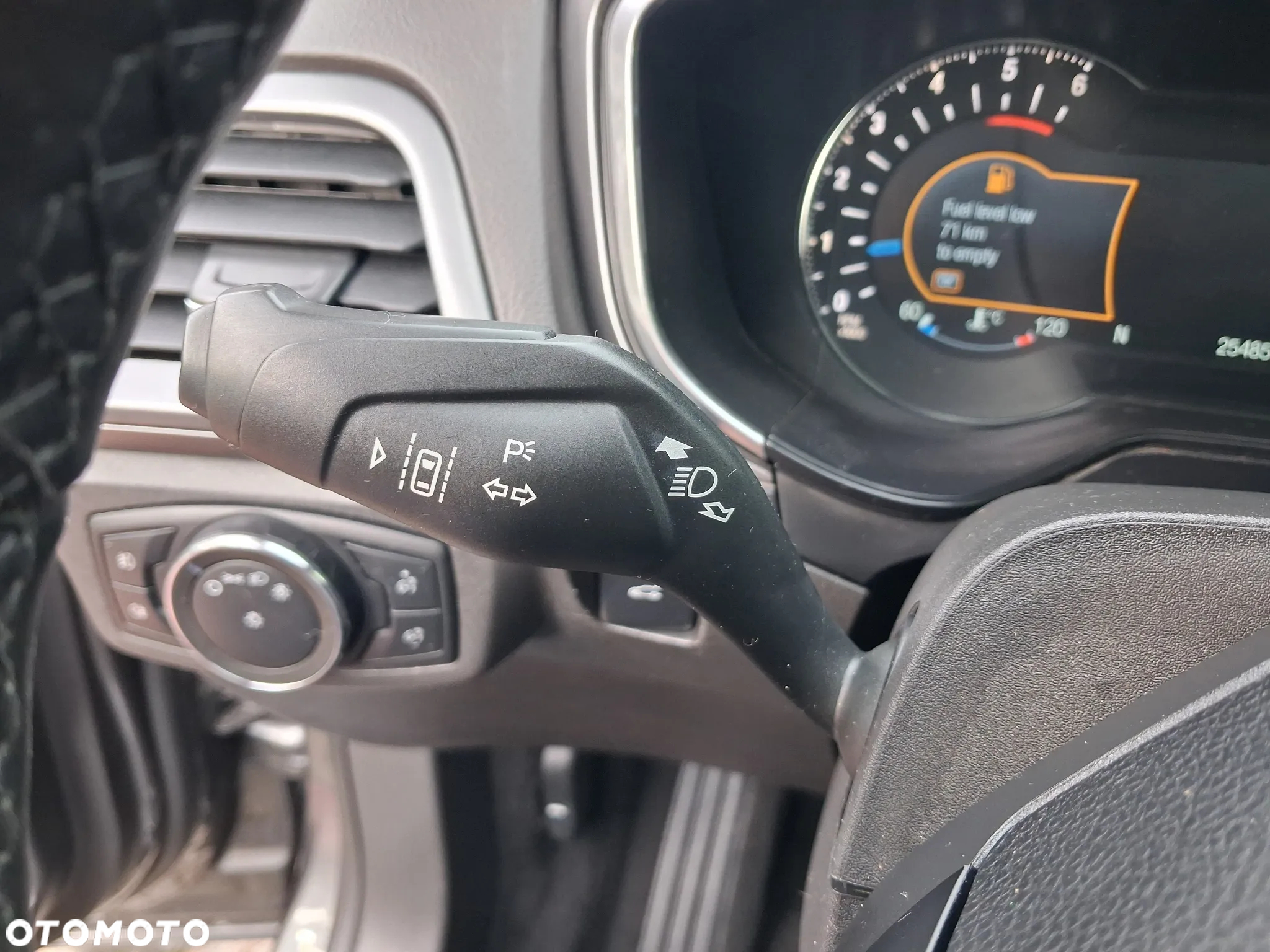 Ford Mondeo 2.0 EcoBlue Titanium - 37