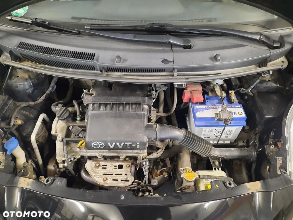 Toyota Yaris 1.3 Sol Premium - 21