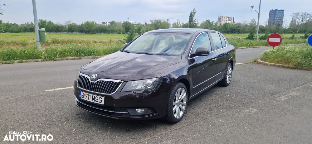 Skoda Superb 2.0 TDI PD Comfort - 1