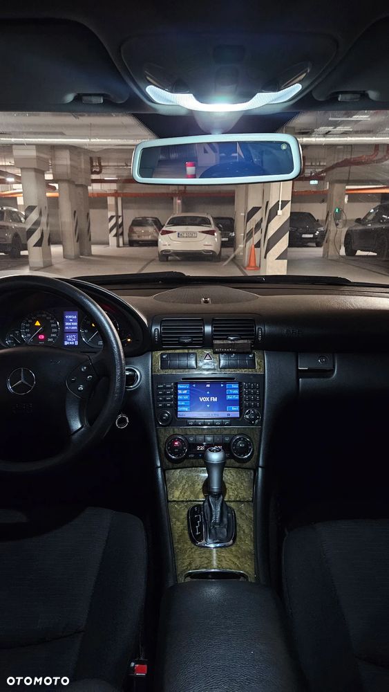 Mercedes-Benz Klasa C 180 Kompressor Automatik Classic - 10