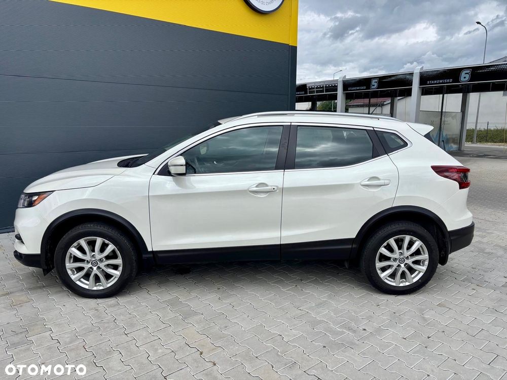 Nissan Qashqai - 4
