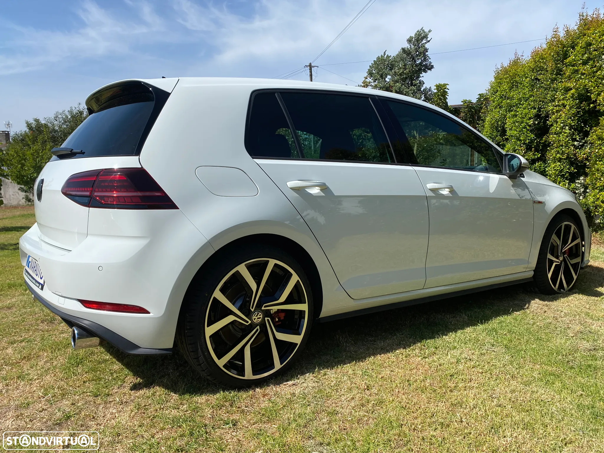 VW Golf 2.0 TSI GTI DSG Performance - 10