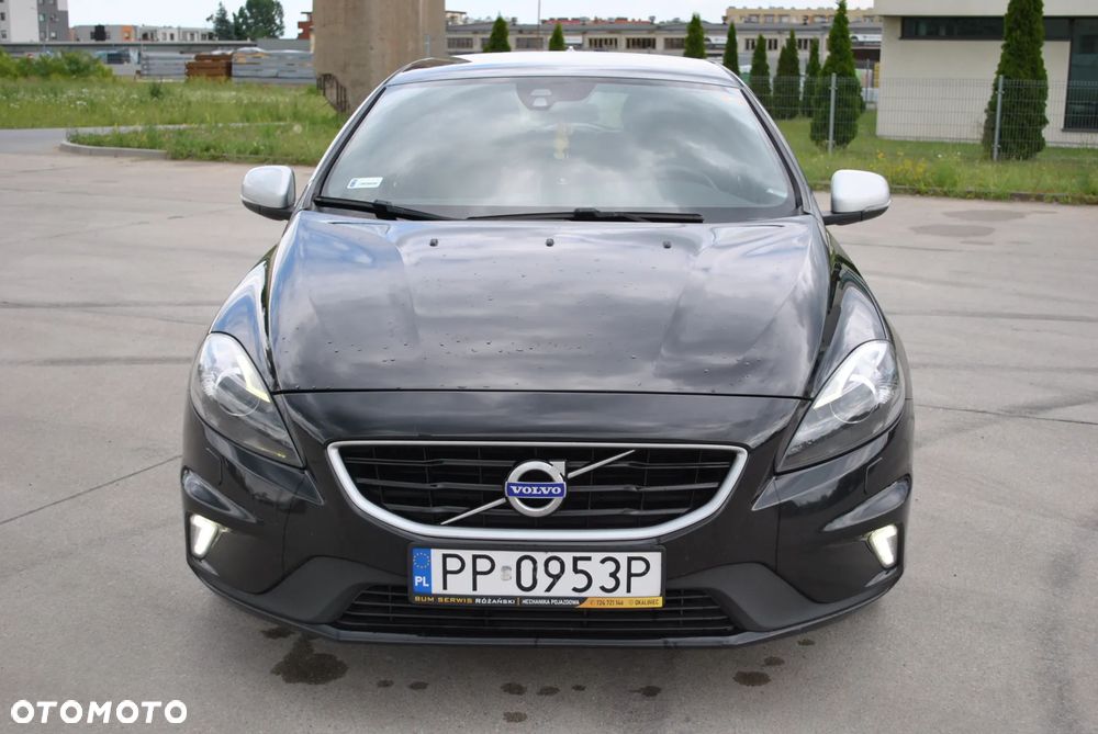 Volvo V40 D2 Drive-E R-Design Momentum - 2