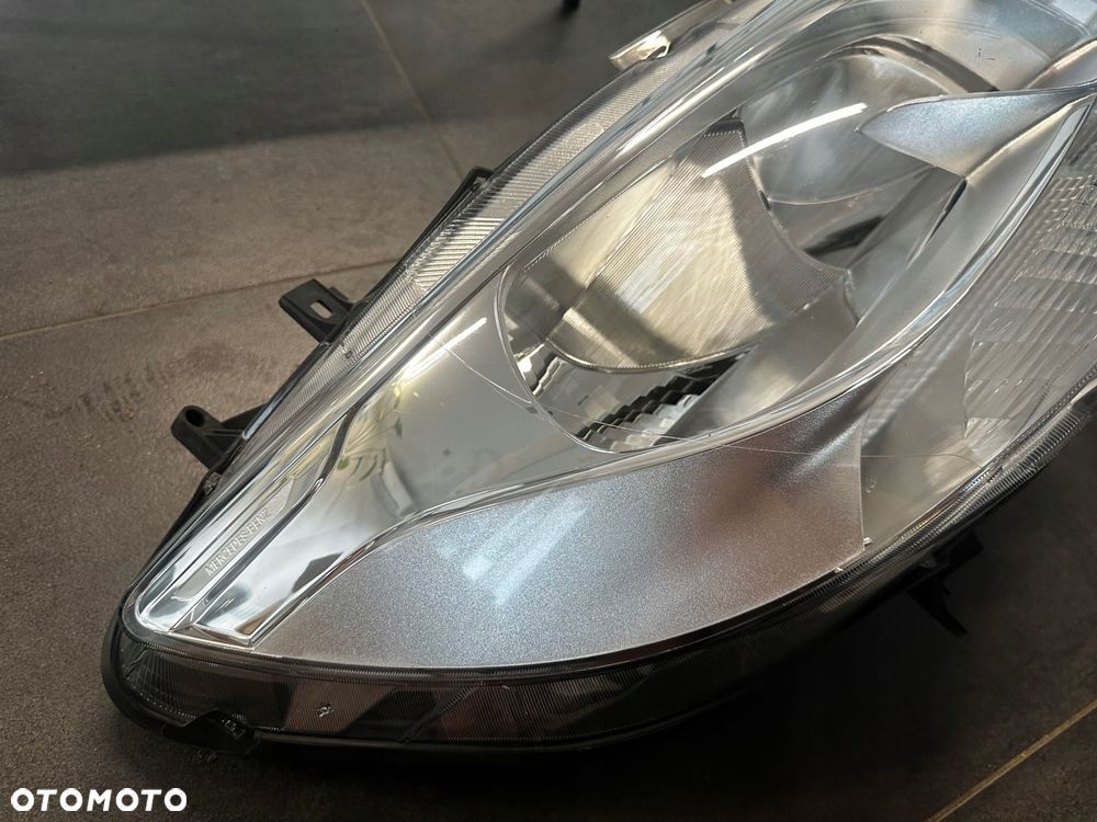 reflektor mercedes sprinter w907 w910 18- a9109060100 prawy - 5