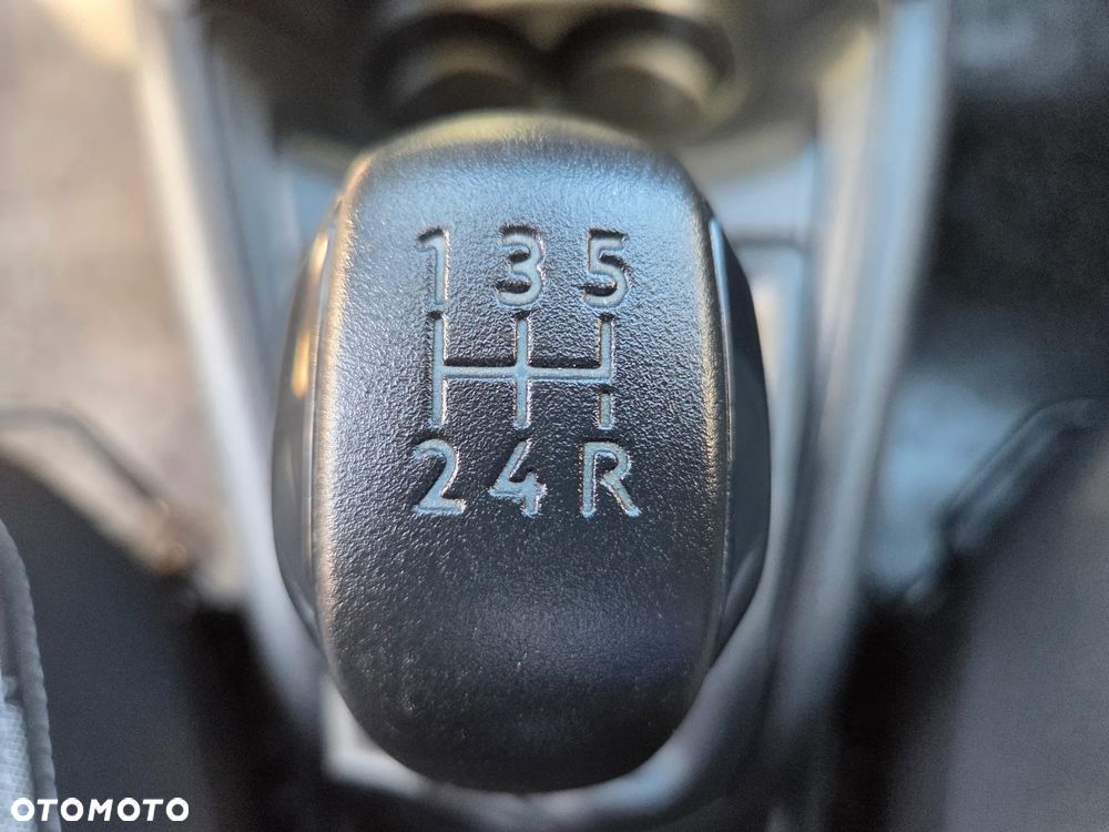 Peugeot 208 68 VTI Active - 29