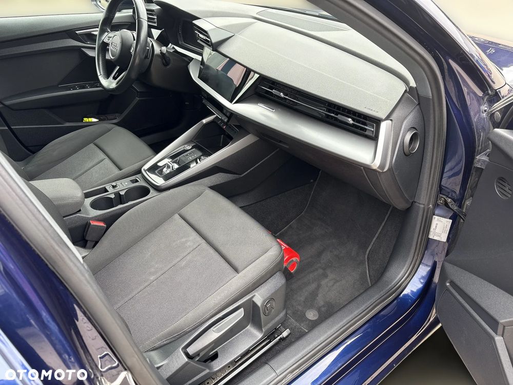 Audi A3 Sportback 30 TDI S tronic - 15