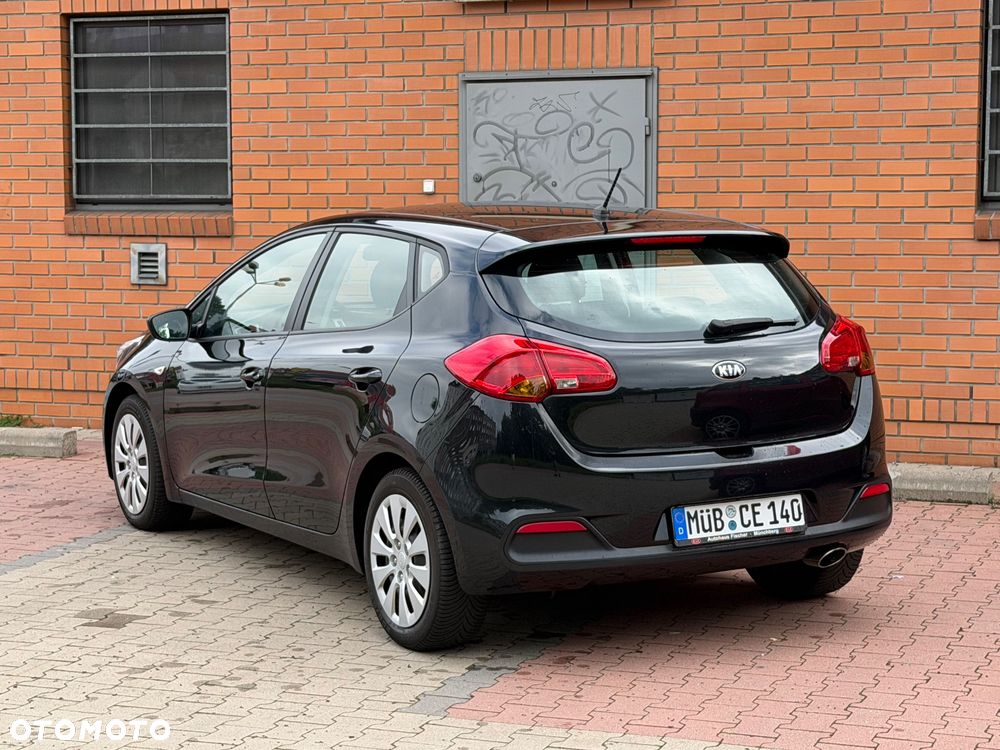 Kia Ceed 1.4 L - 13
