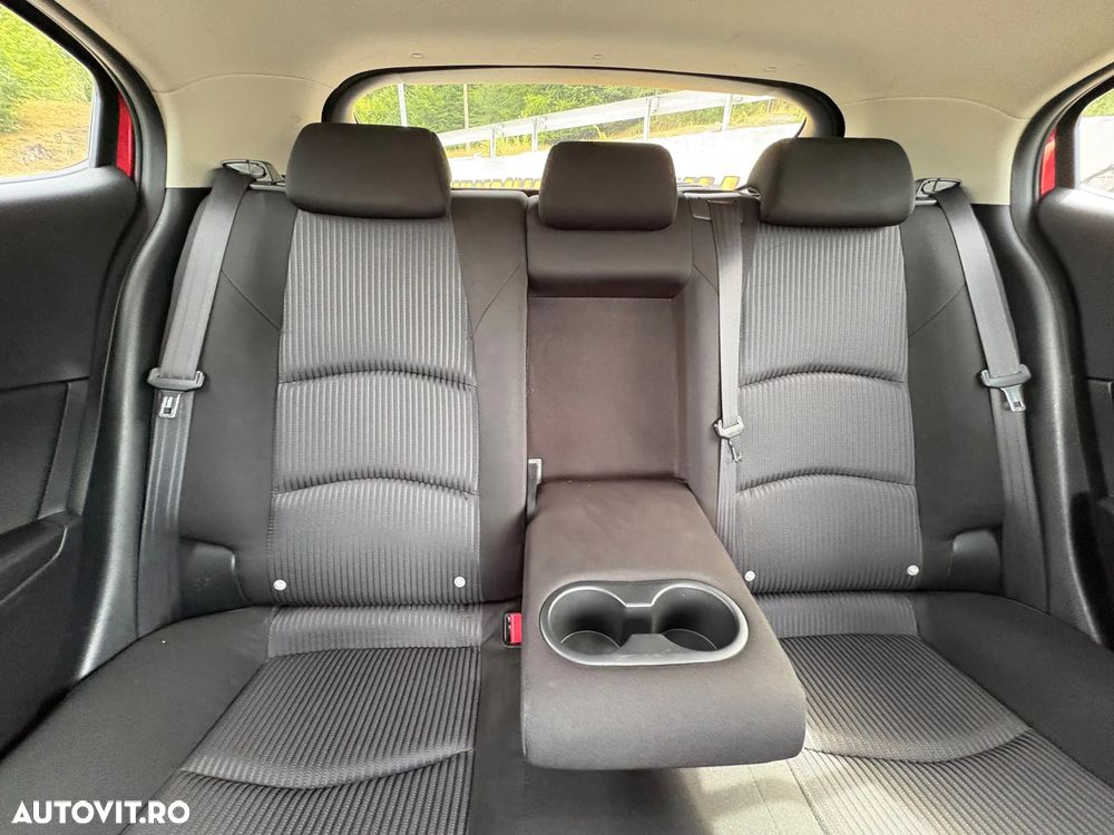 Mazda 3 SKYACTIV-G 120 Urban Limited - 7