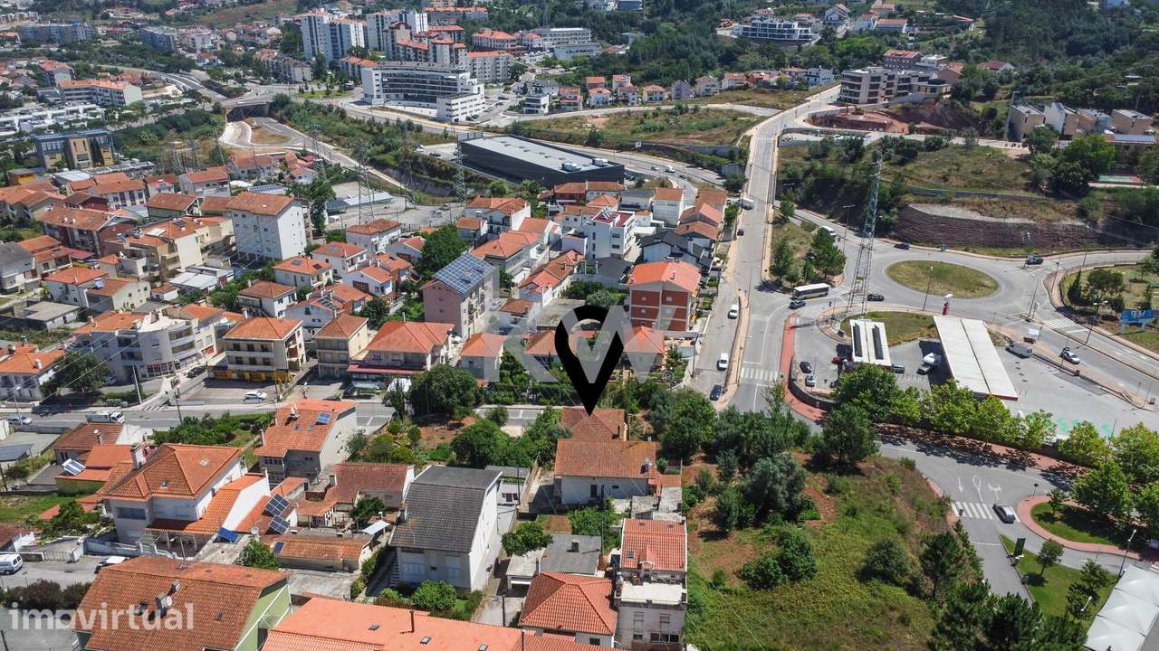 Moradia ou investimento terreno no  Alto de S. João - Grande imagem: 4/36