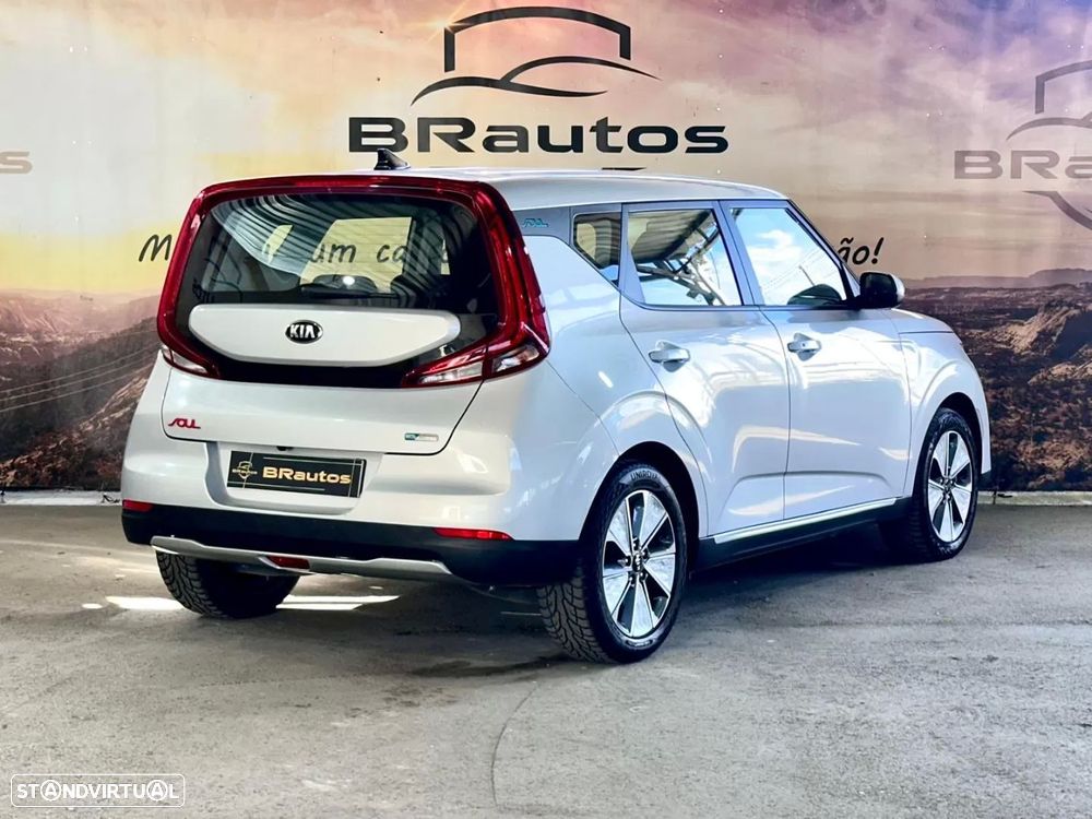 Kia e-Soul 64kWh - 6