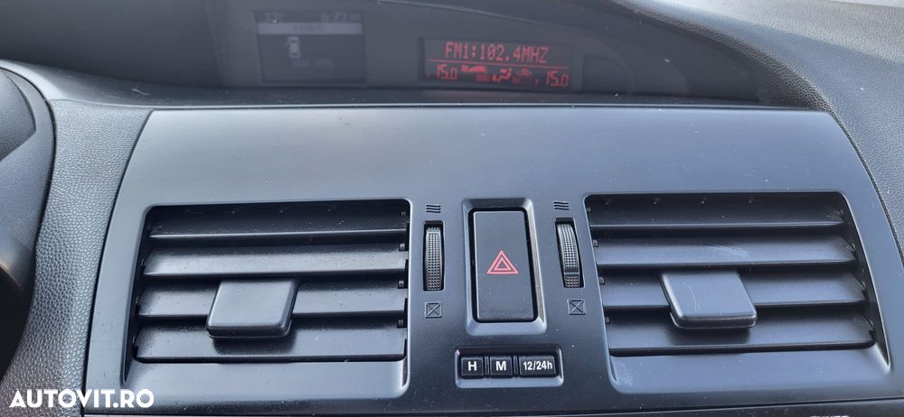 Mazda 3 1.6i CE - 23