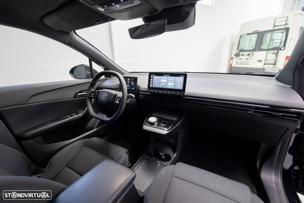 MG MG4 51 kWh Standard - 2