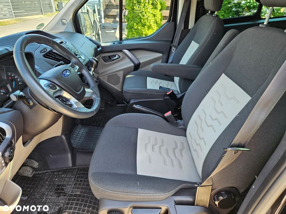 Ford Tourneo Custom 310 L2H1 VA Titanium - 6