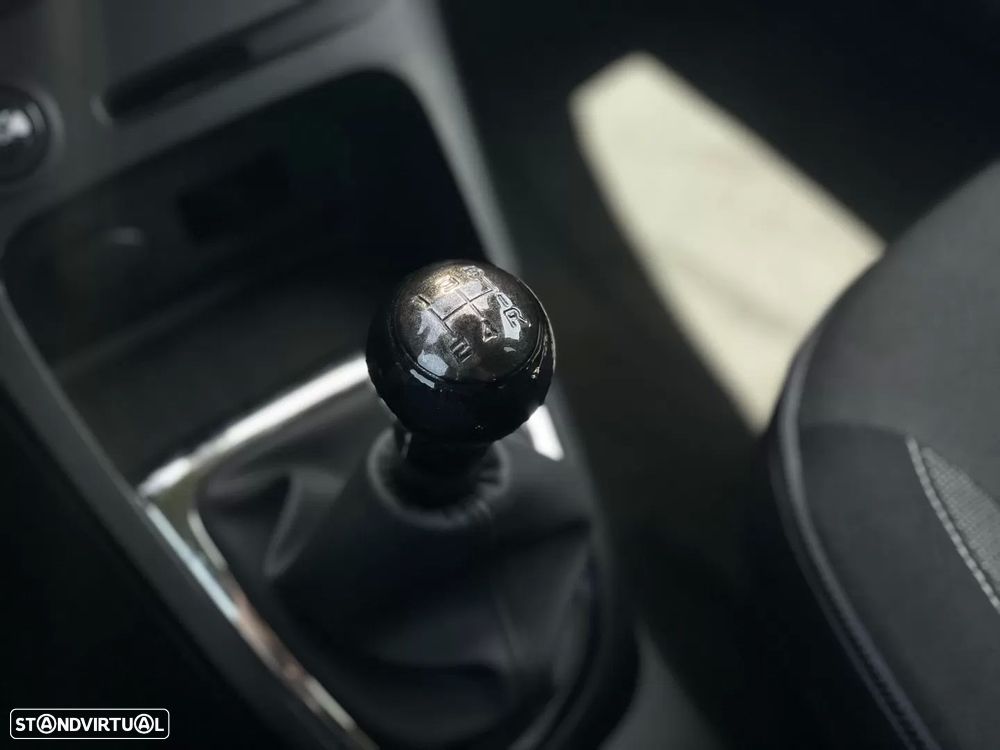 Renault Captur 1.5 dCi Exclusive - 24