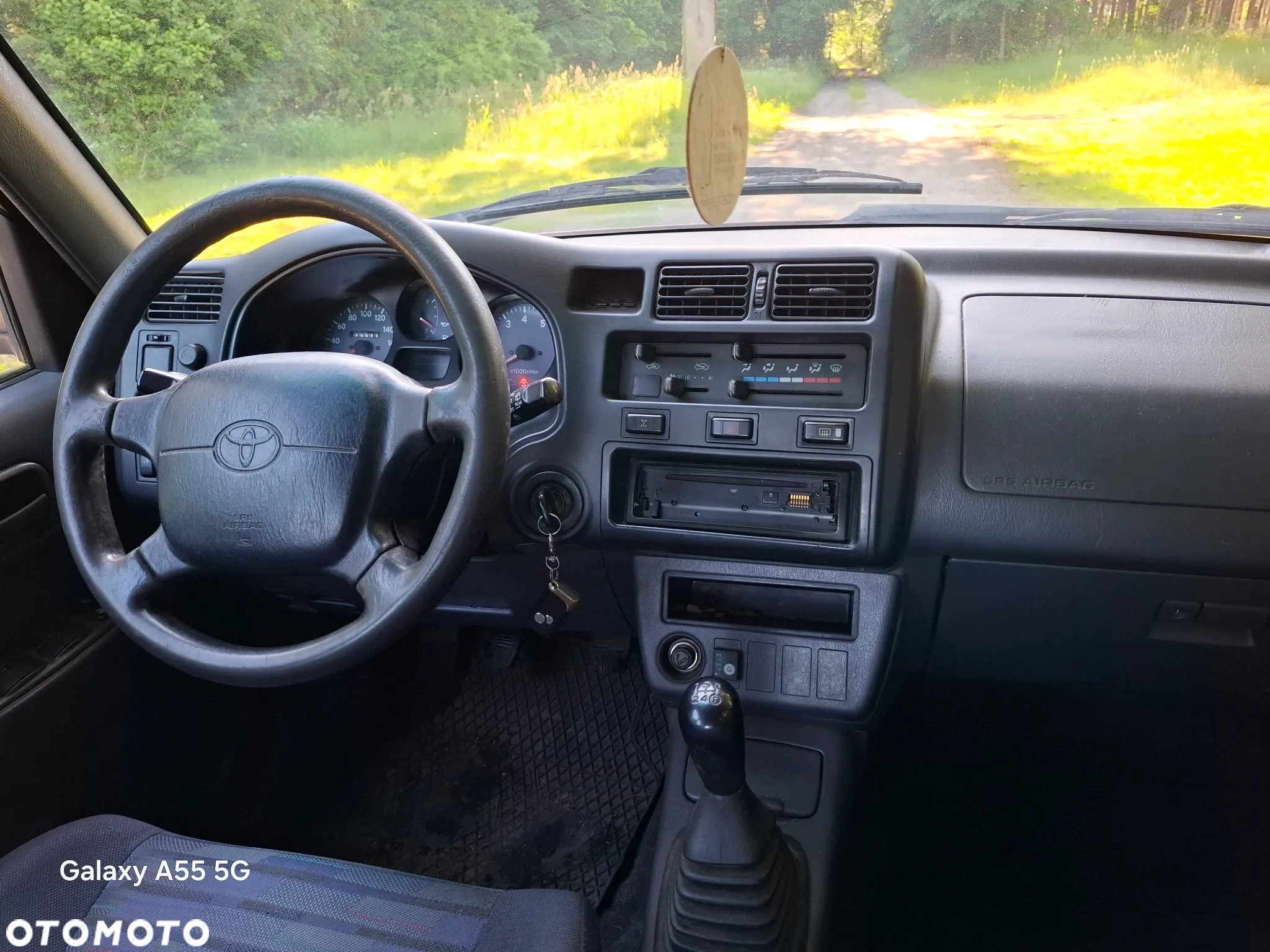 Toyota RAV4 2.0 - 9