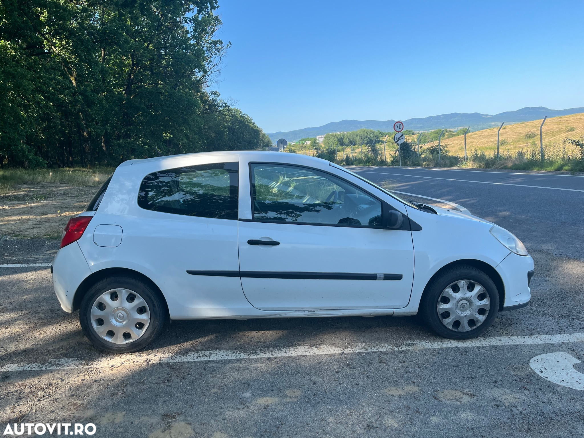 Renault Clio 1.5 dCi Authentique - 11