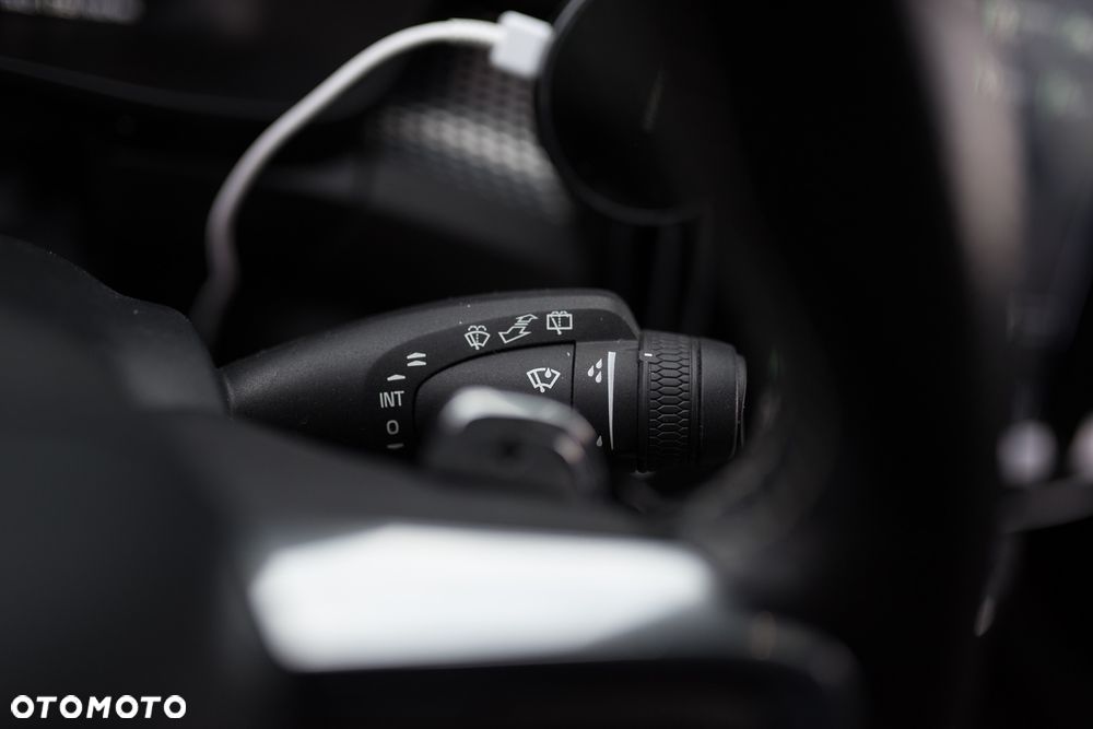 Volvo XC 40 T5 AWD R-Design - 14