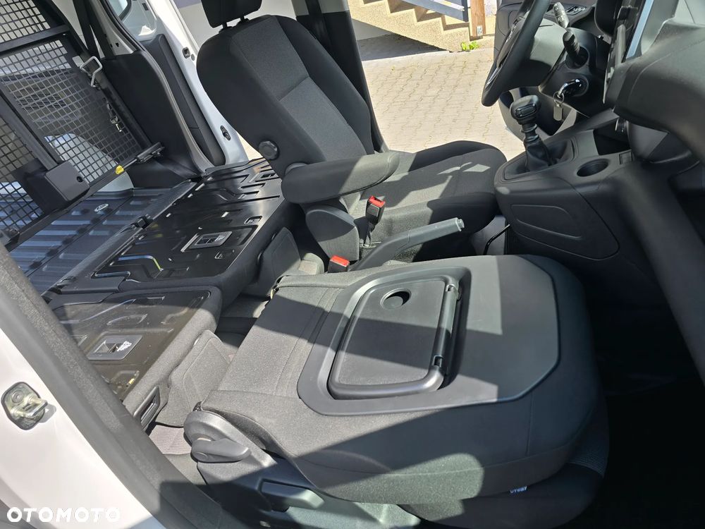 Opel Combo XL S&S 2,4t (bryg.) - 18
