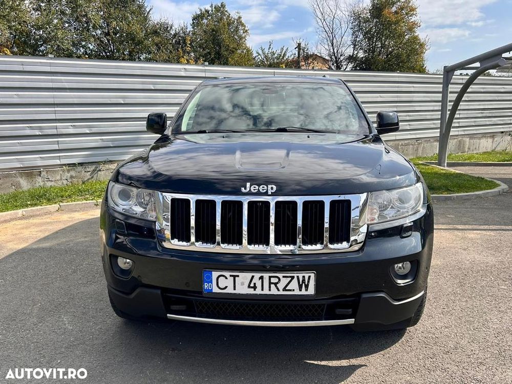 Jeep Grand Cherokee - 1