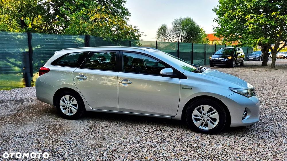 Toyota Auris 1.8 HSD Luna - 9