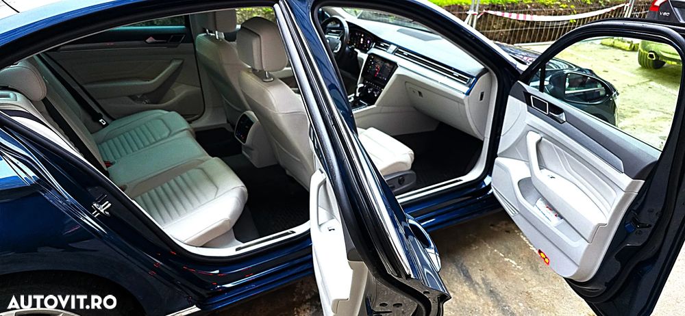 Volkswagen Passat 1.4 TSI DSG GTE - 9