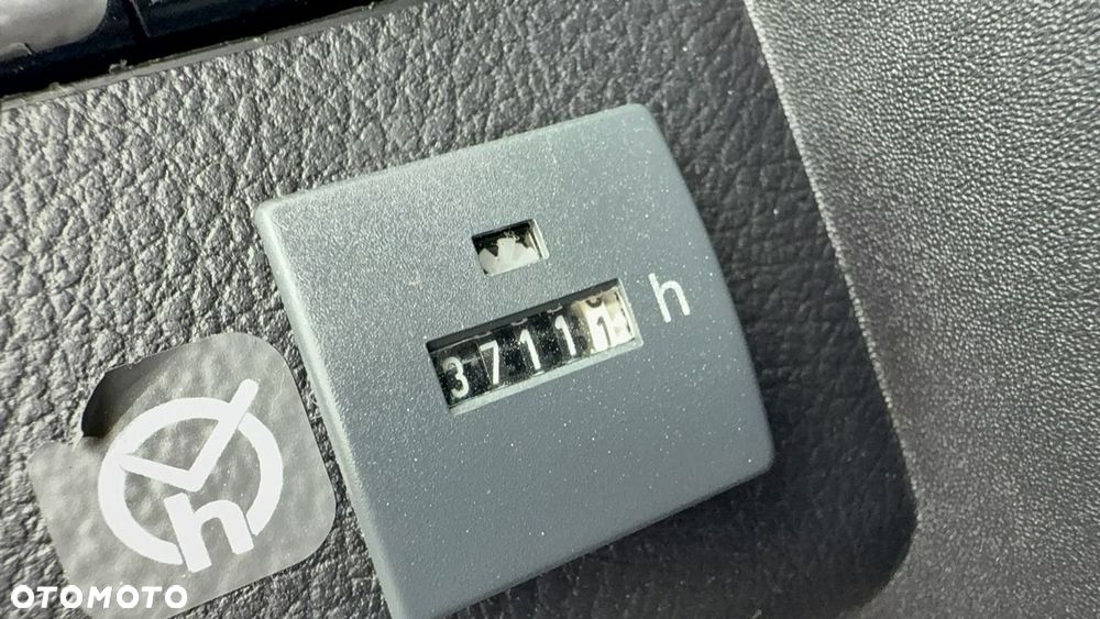 Mercedes-Benz Sprinter - 27