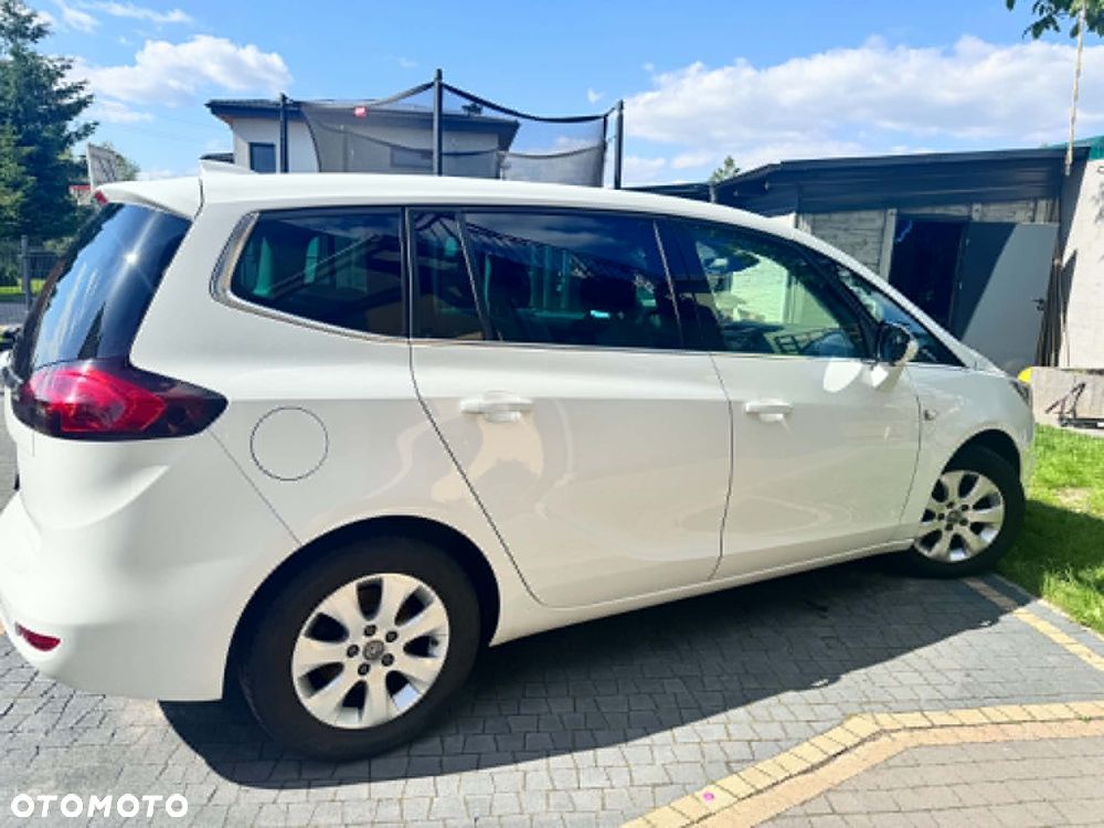 Opel Zafira - 4