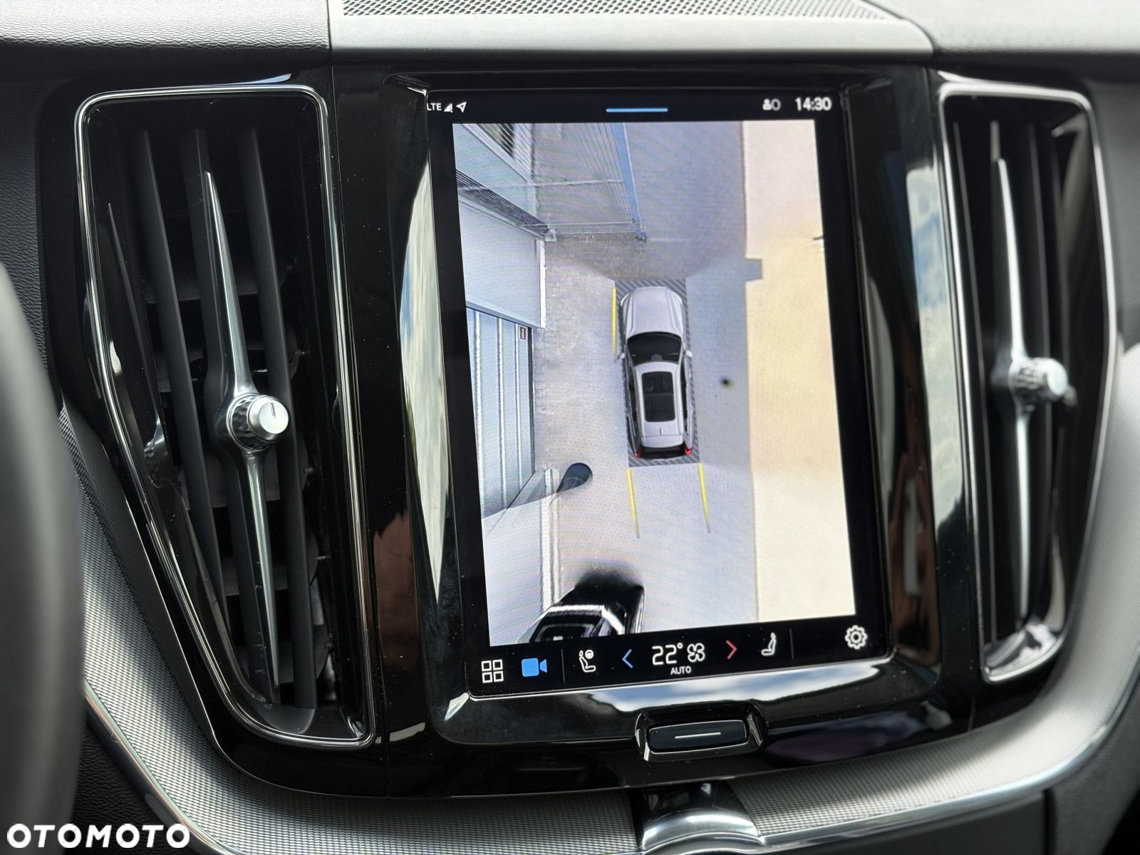 Volvo XC 60 - 14