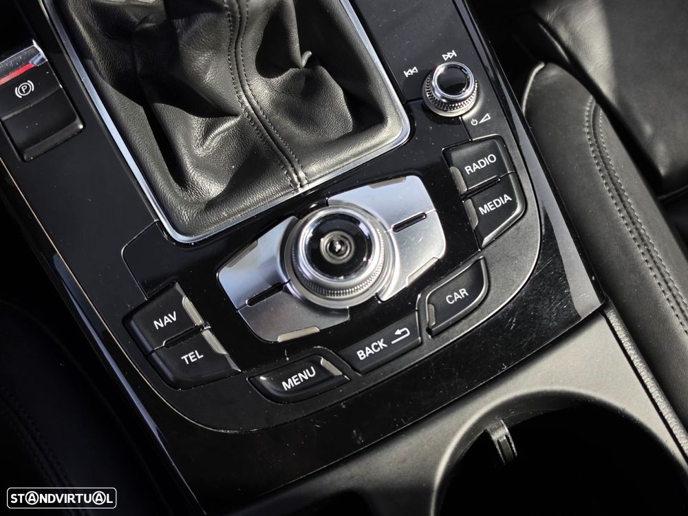 Audi A5 2.0 TDI Business Line S-line - 24