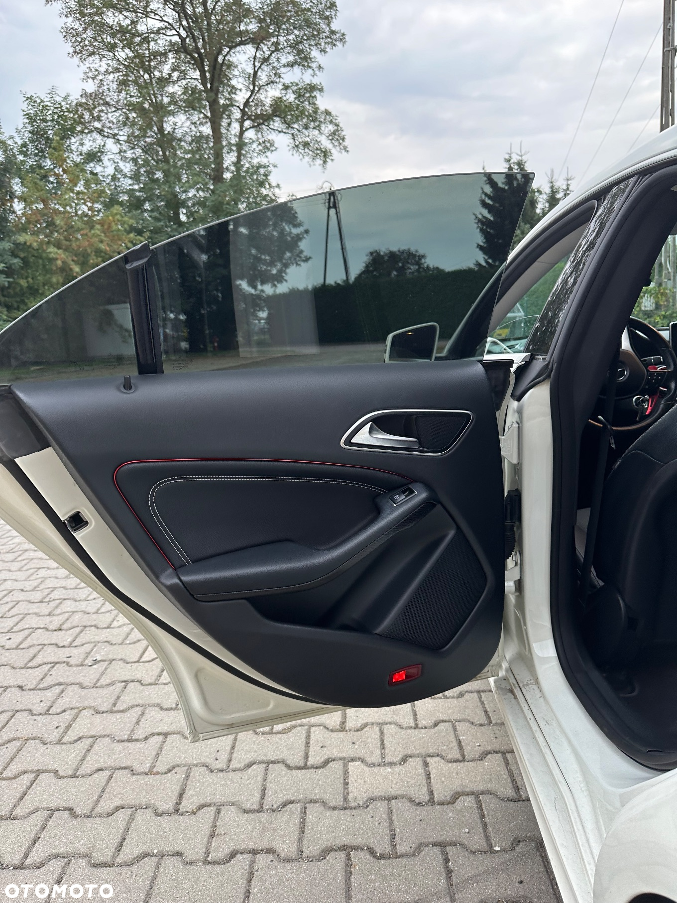 Mercedes-Benz CLA 250 4-Matic - 10