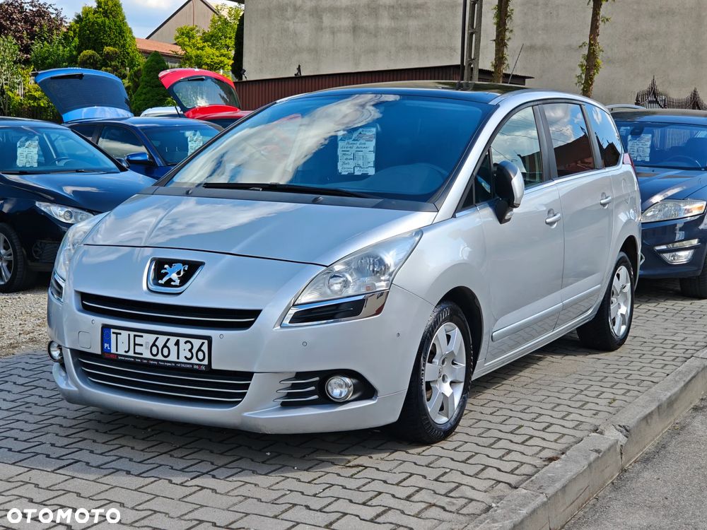 Peugeot 5008 - 1