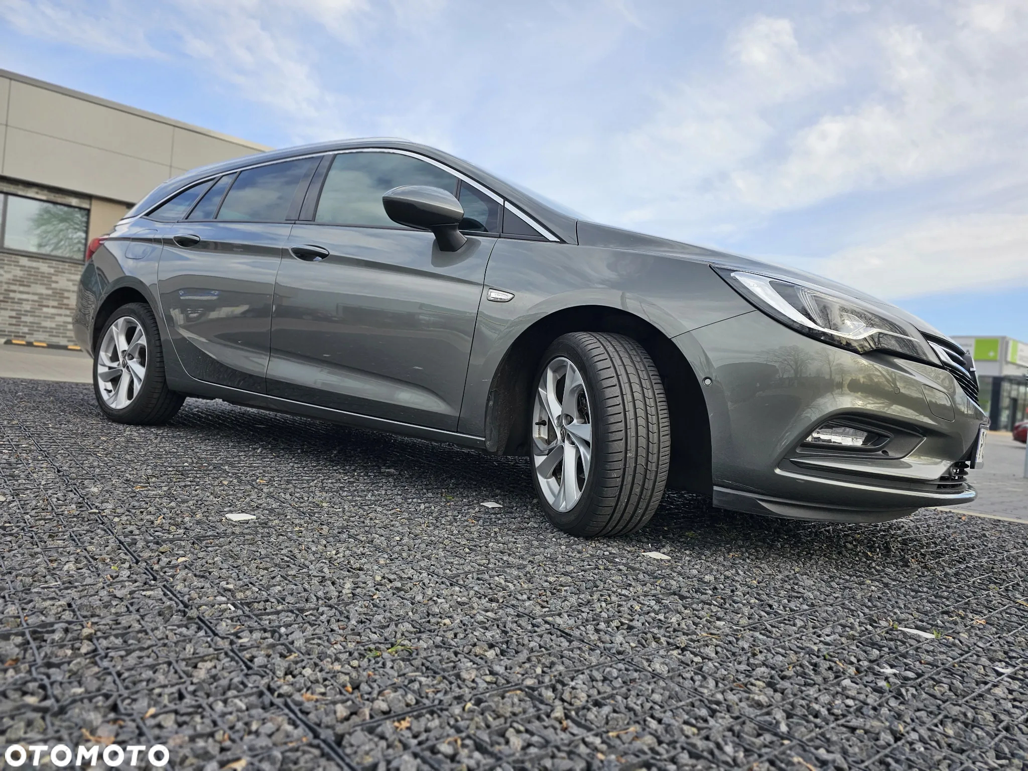 Opel Astra V 1.6 CDTI Dynamic - 9