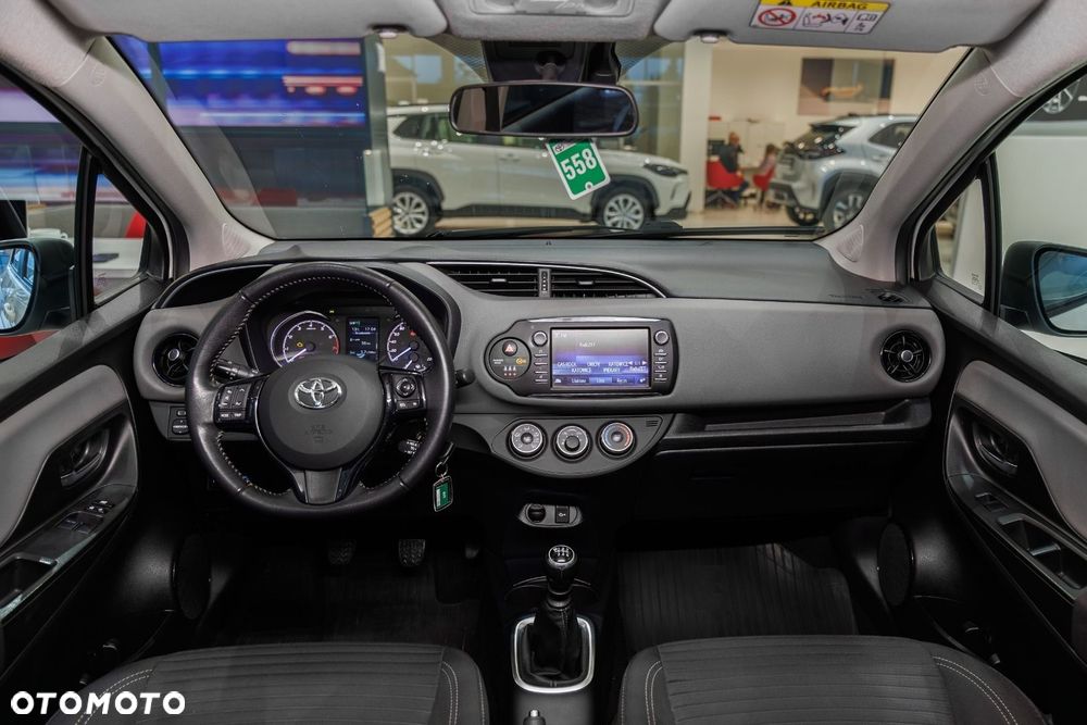 Toyota Yaris - 8