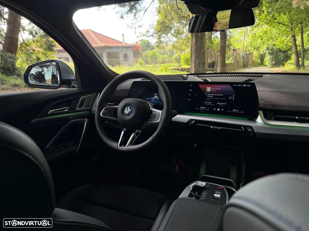 BMW iX2 xDrive30 Pack Desportivo M Pro - 16