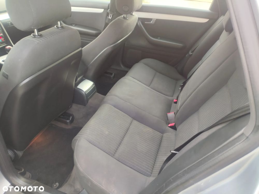 Audi A4 Limousine 1.9 TDI - 12