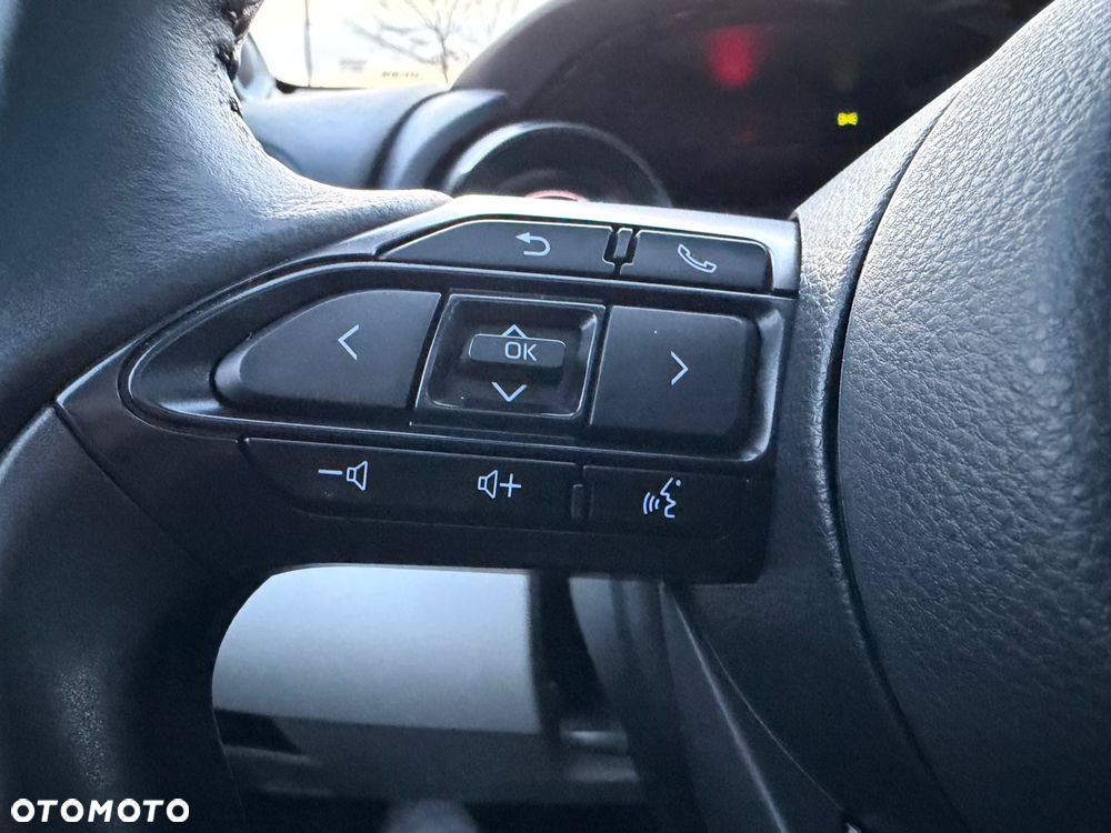 Toyota Yaris Hybrid 1.5 Executive - 18