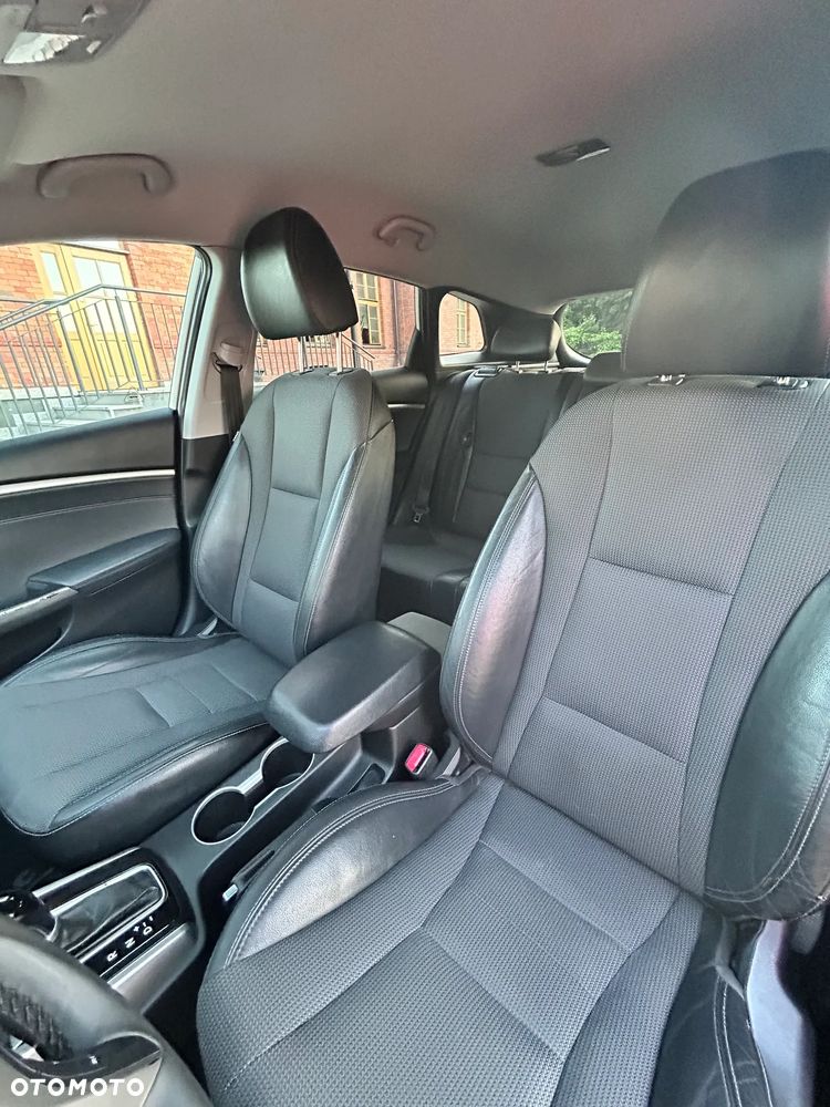 Hyundai i30 1.6 CRDi Automatik Style - 9