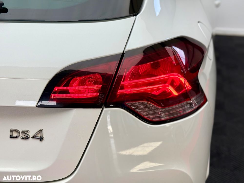 Citroën DS4 PureTech 130 Stop&Start SoChic - 38