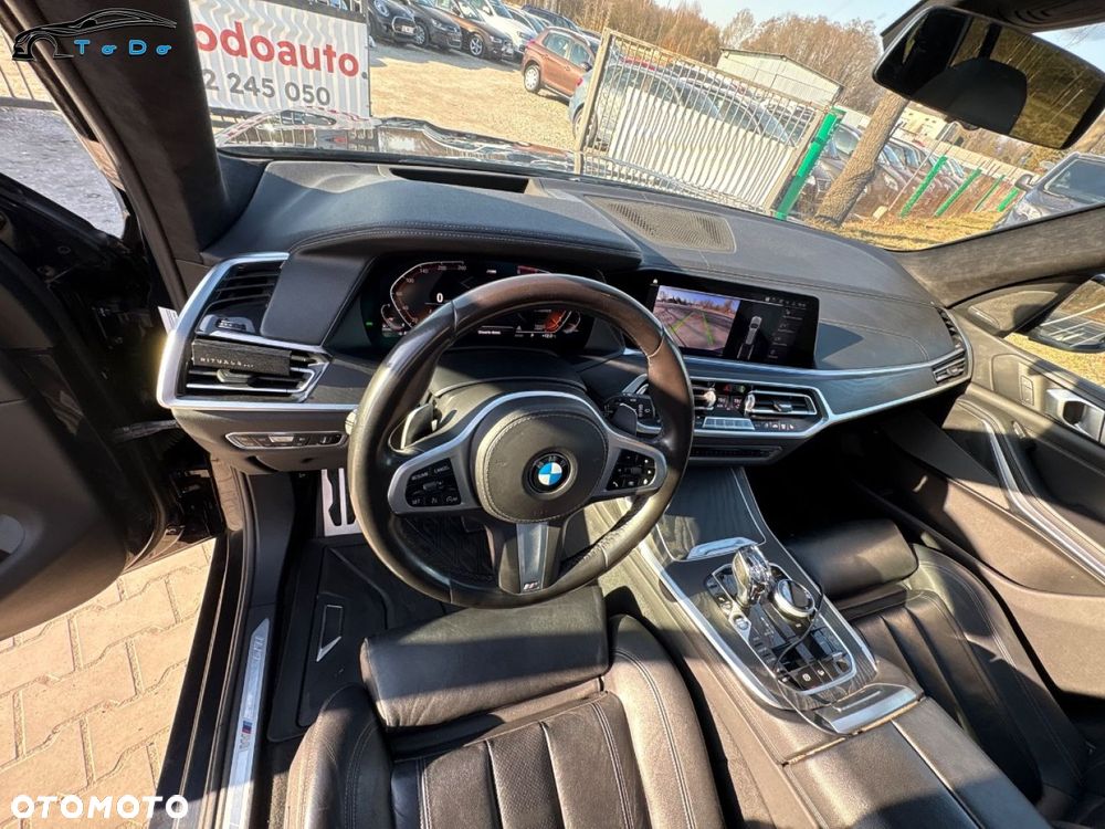 BMW X7 - 22