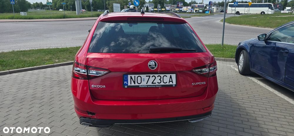 Skoda Superb 2.0 TDI SCR 4x4 Sportline DSG - 3