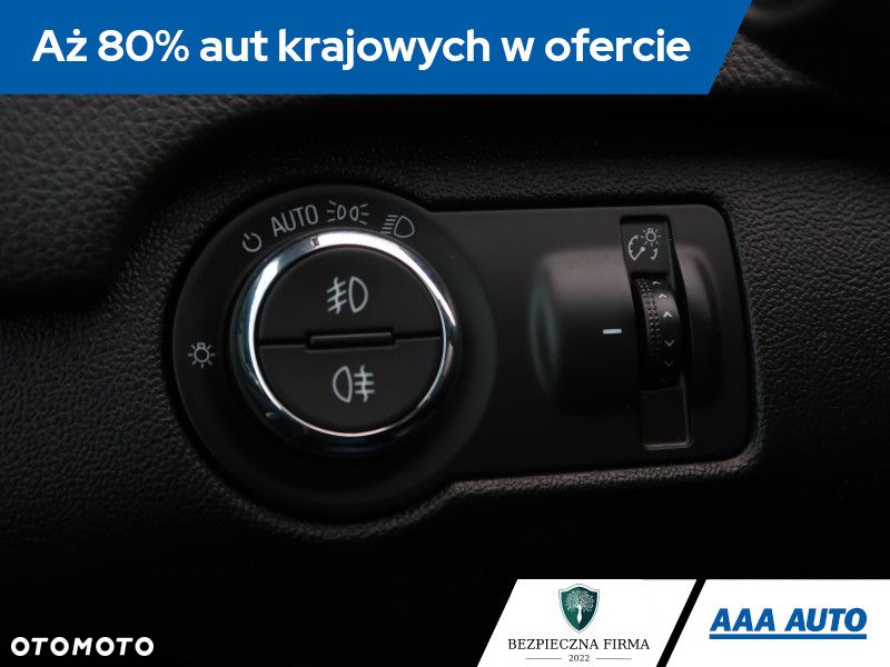 Opel Insignia - 21