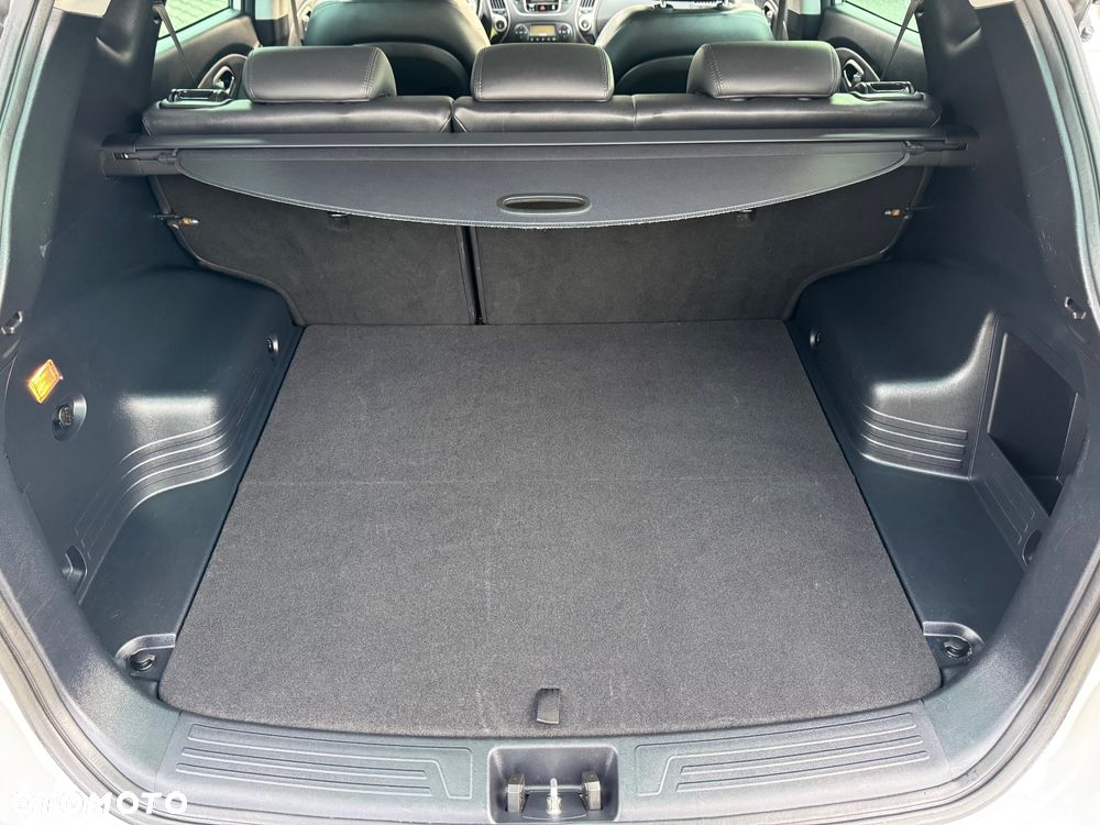 Hyundai ix35 2.0 CRDi Premium 4WD - 37