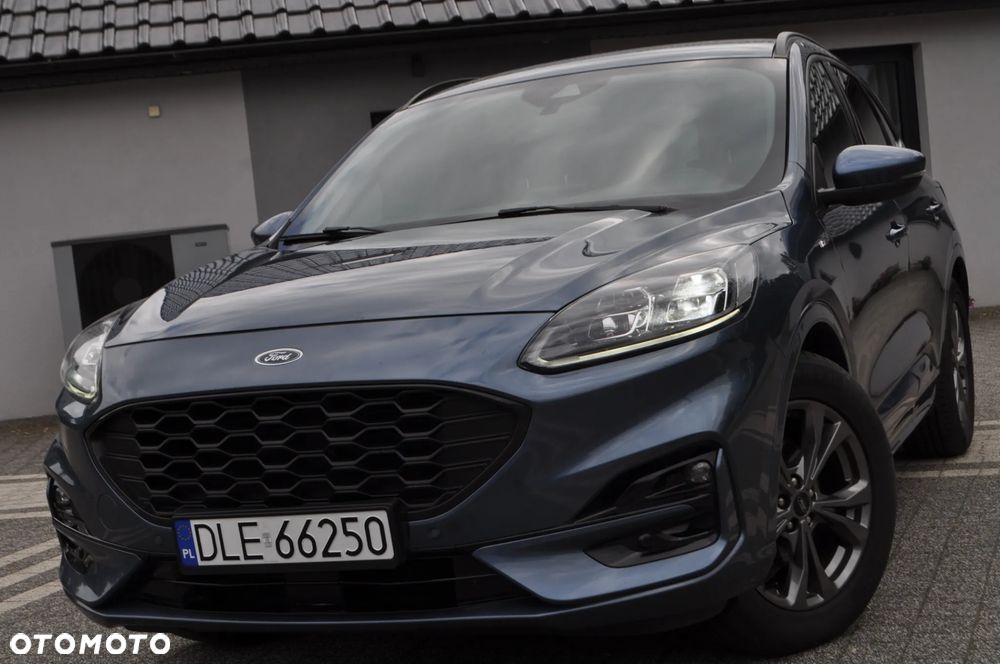 Ford Kuga 2.0 EcoBlue Hybrid ST-LINE X