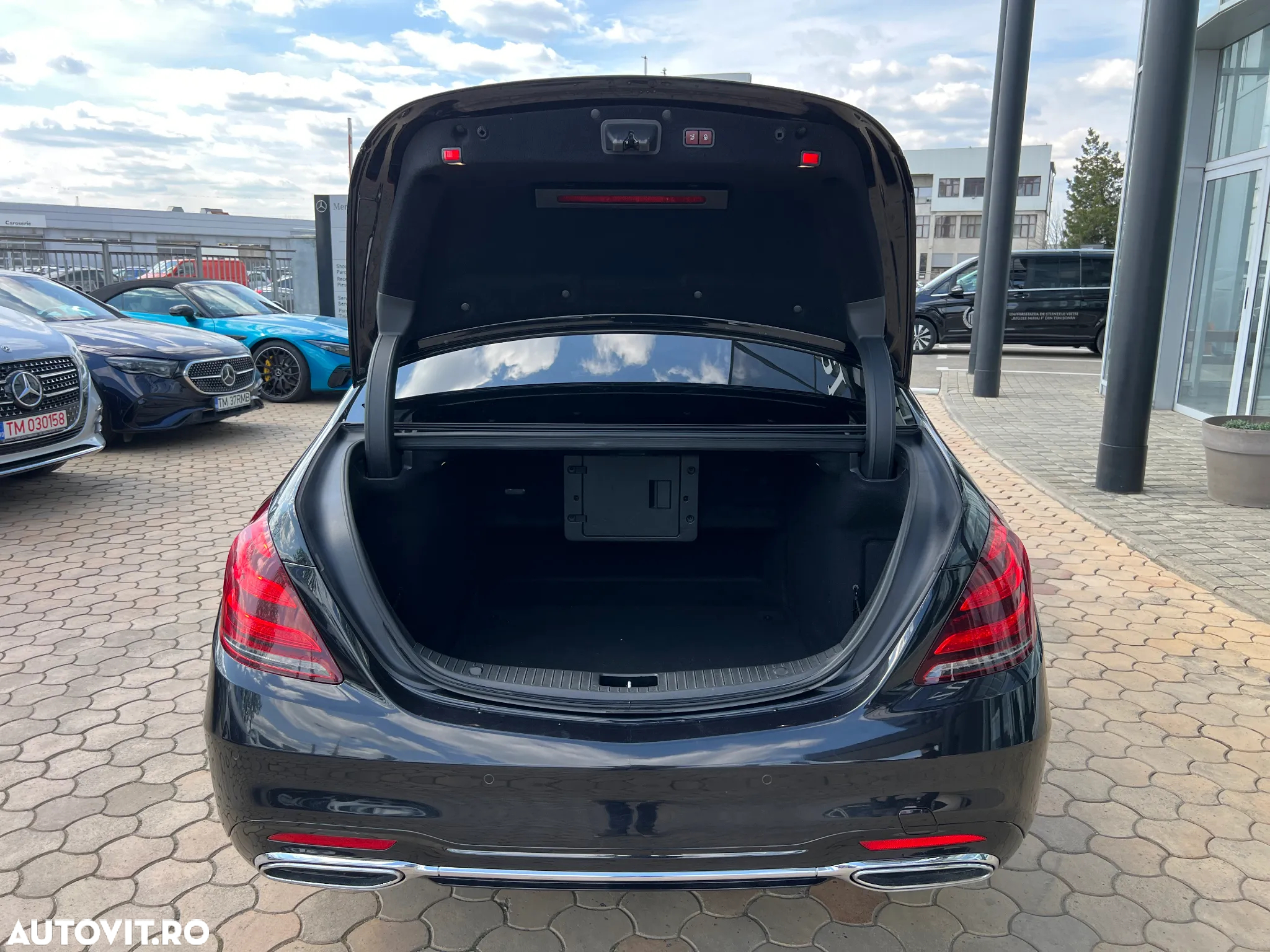 Mercedes-Benz S 350 d 4MATIC Long Aut - 17