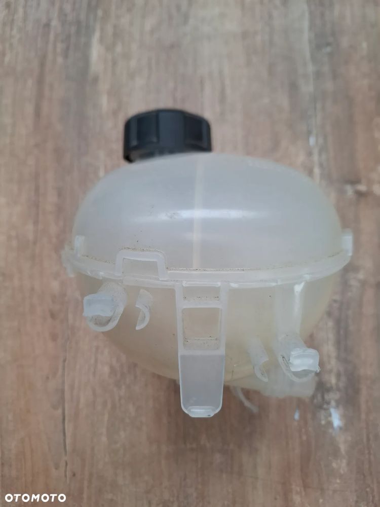 Peugeot 2008 208 II zbiorniczek 9824198680 - 2