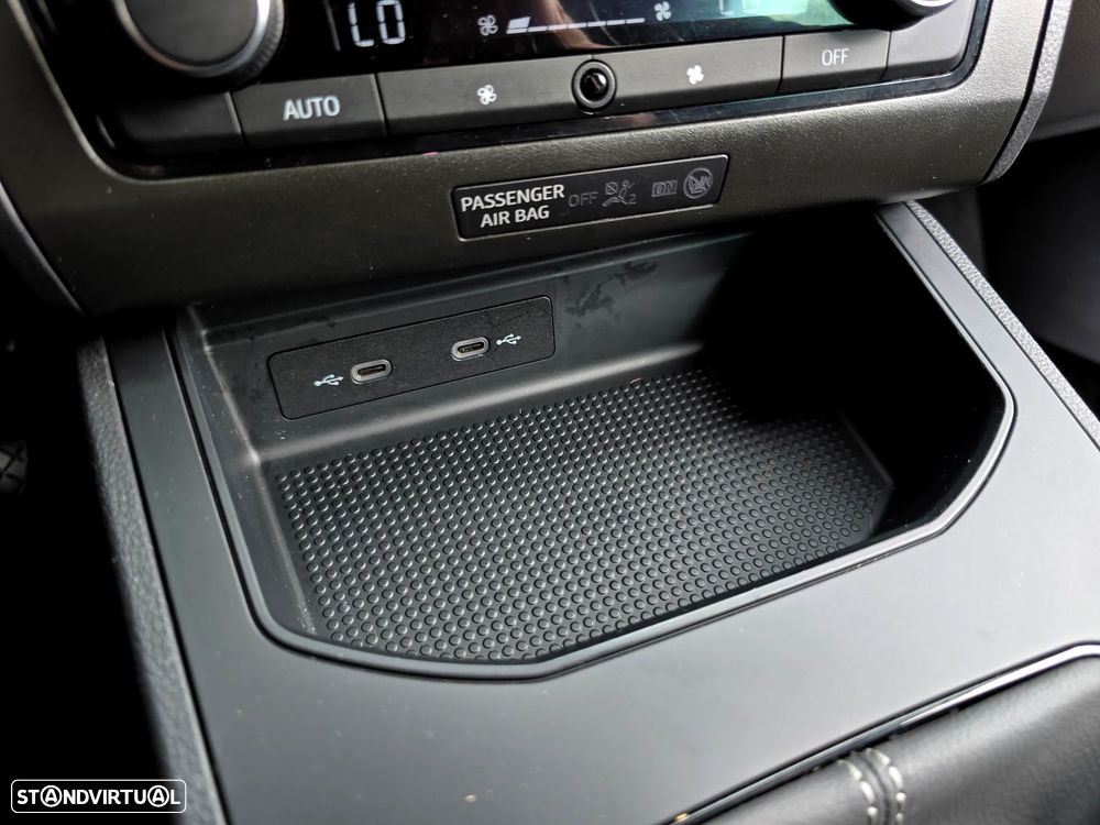 SEAT Ibiza 1.0 Eco TSI S&S CONNECT - 23